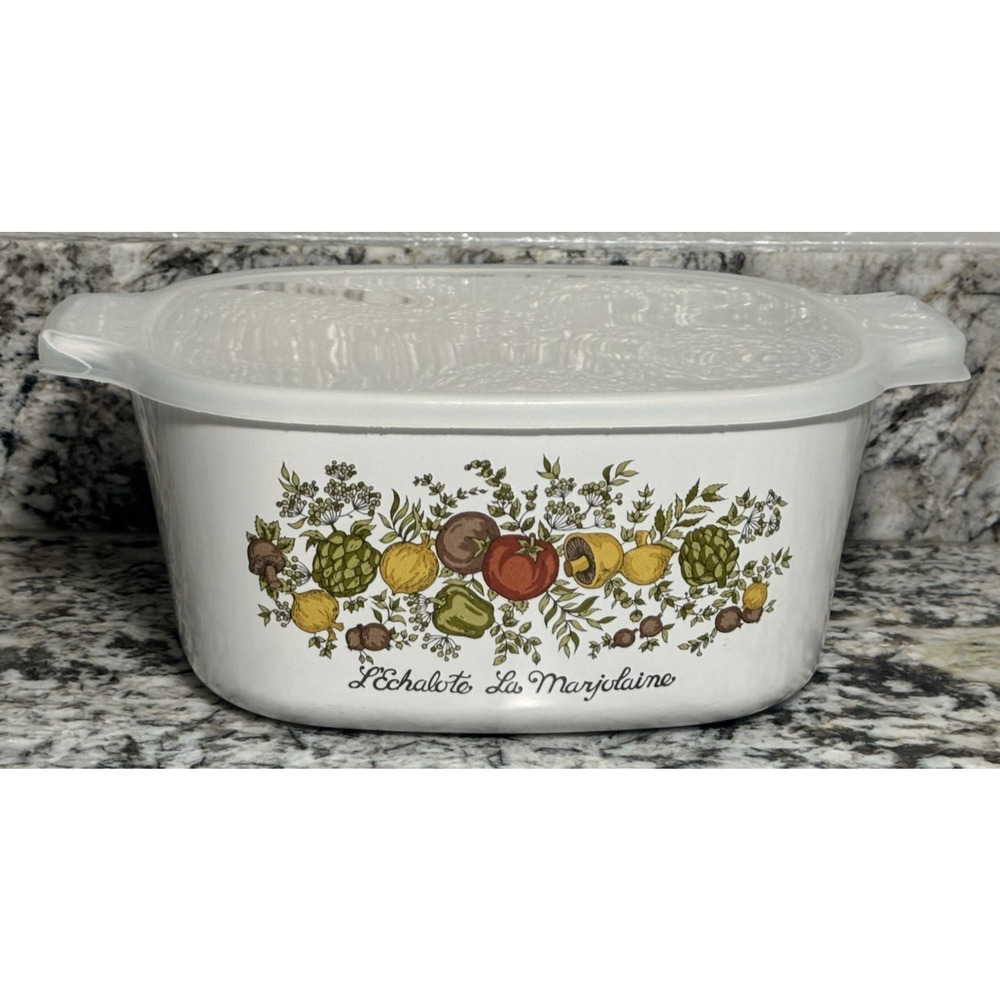 Corning Ware Spice of Life L'Echalote La Marjolaine A-3-B 3 Qt. Plastic Lid-READ